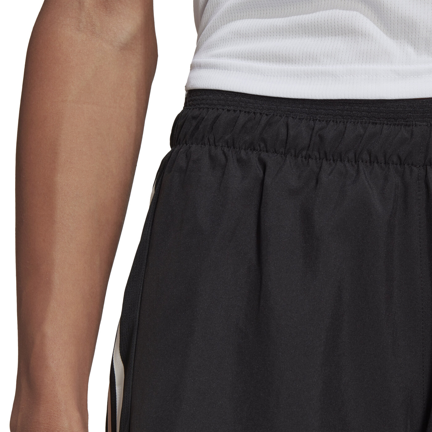 ADIDAS RUN IT SHORT W - Damen