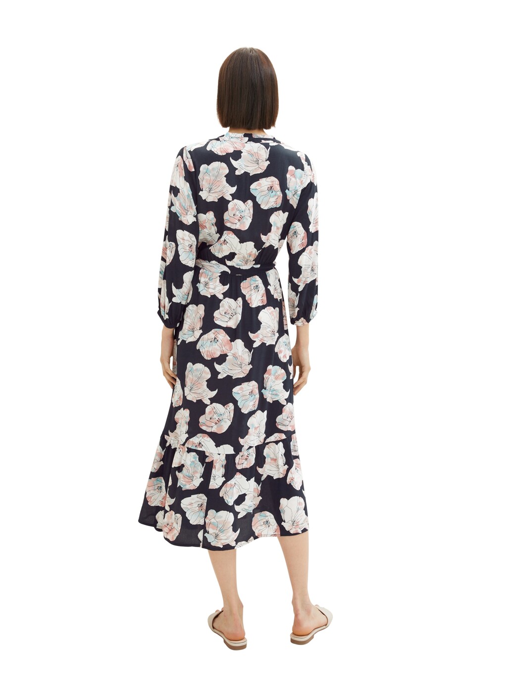 dress with feminine details - Damen